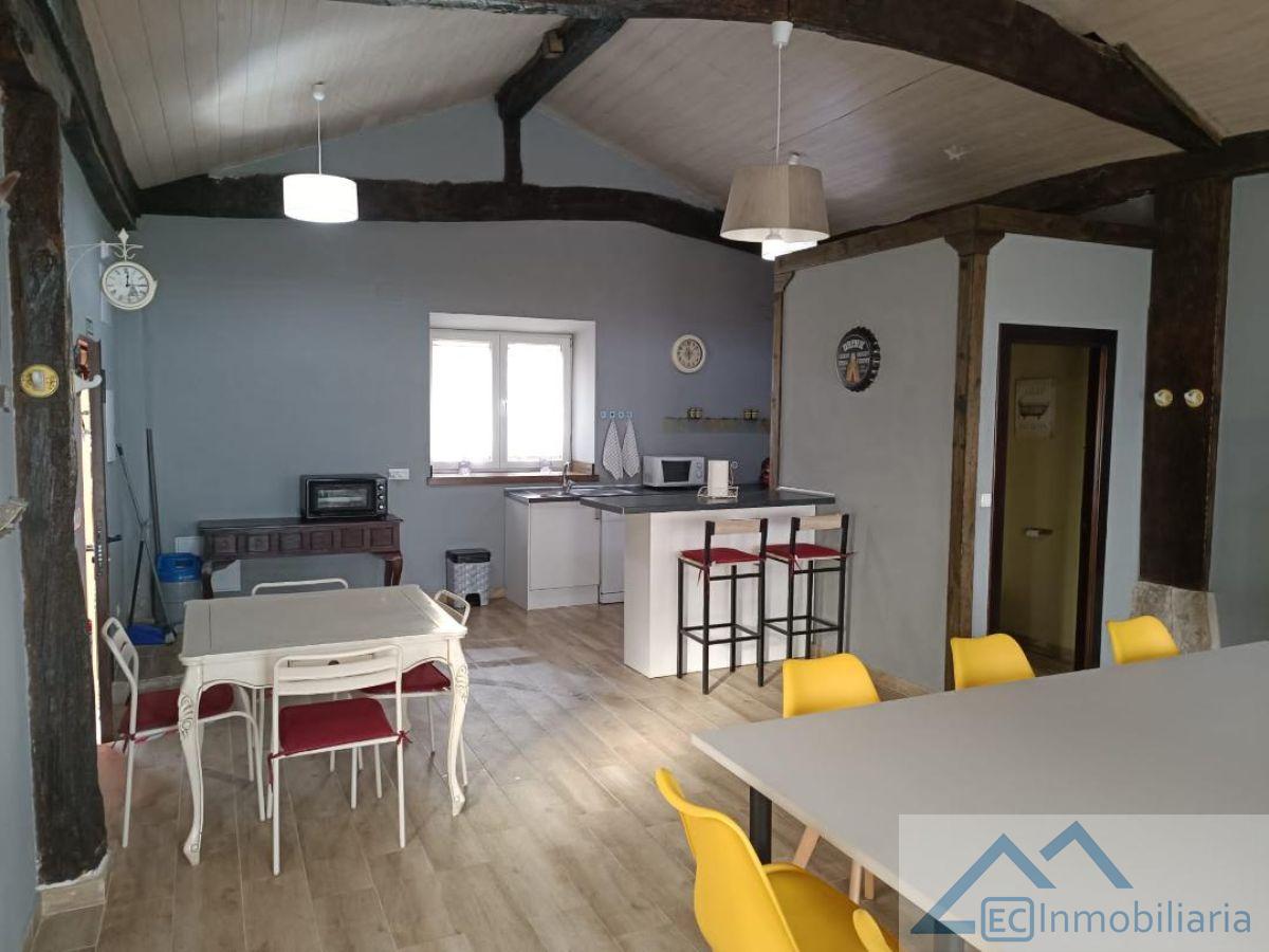 For sale of house in Campoo de Yuso