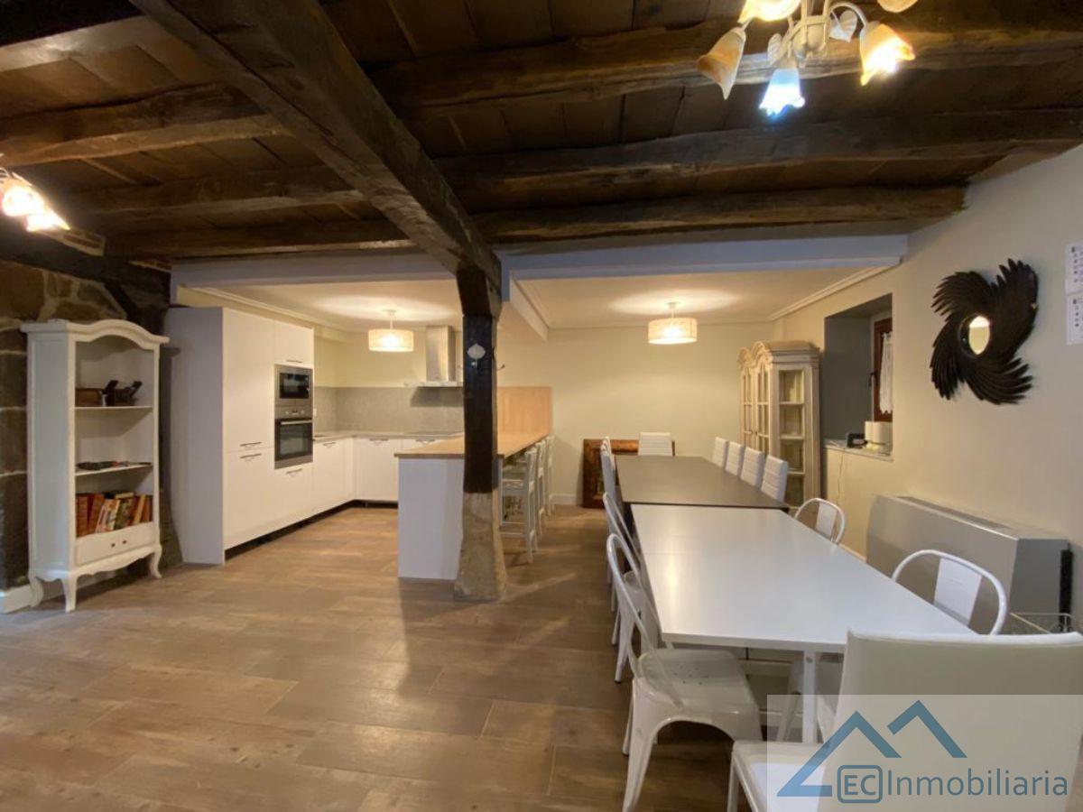 For sale of house in Campoo de Yuso