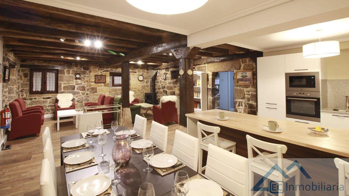 For sale of house in Campoo de Yuso