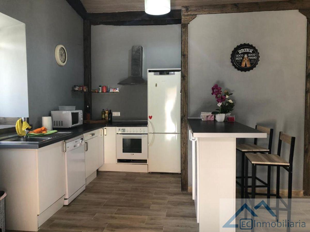 For sale of house in Campoo de Yuso