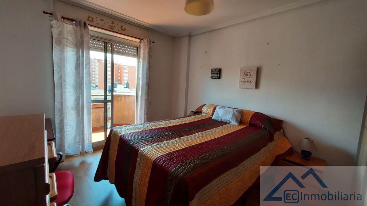 For rent of flat in Santander
