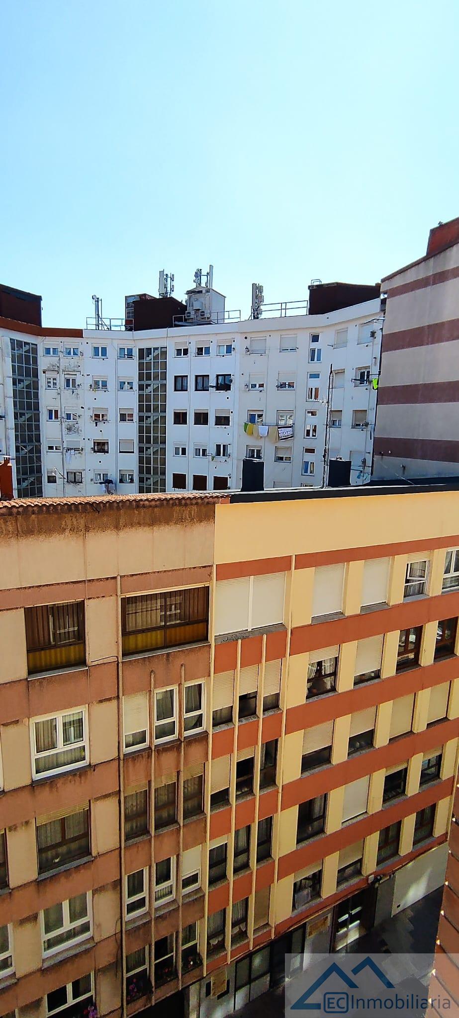 For sale of flat in Santander