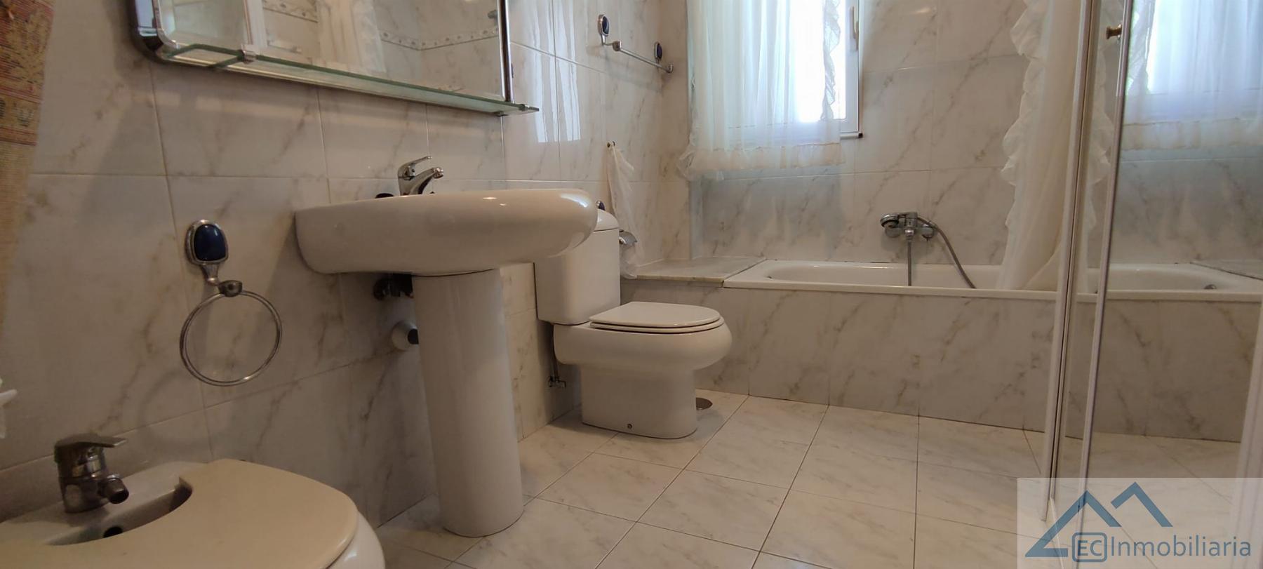 For sale of flat in Santander