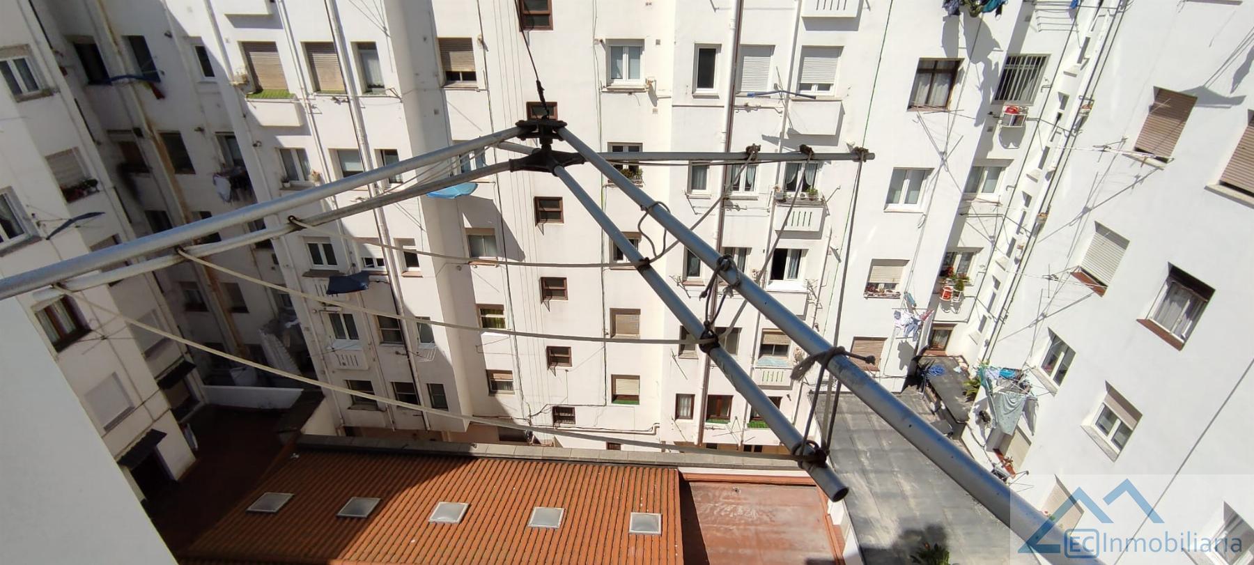 For sale of flat in Santander