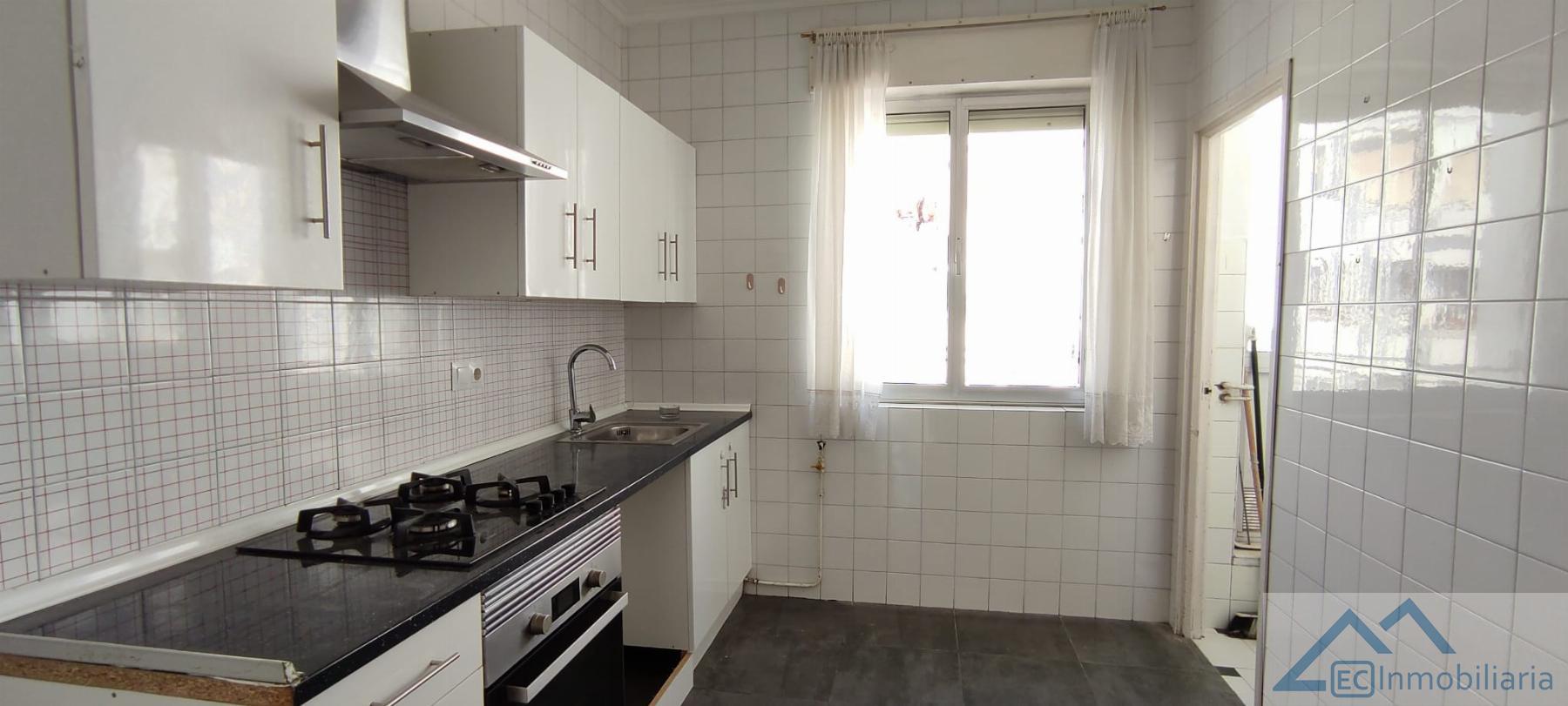 For sale of flat in Santander