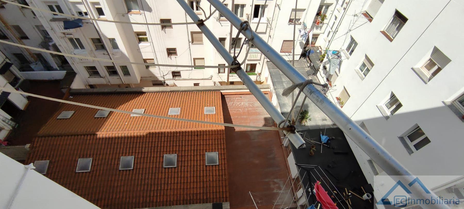 For sale of flat in Santander