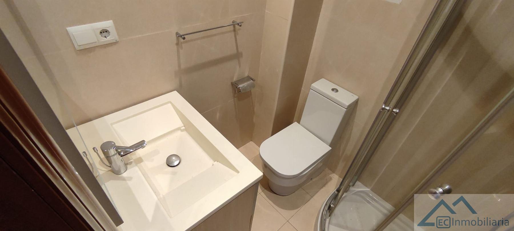 For sale of flat in Santander