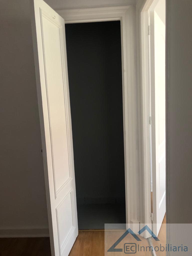 For rent of flat in Santander