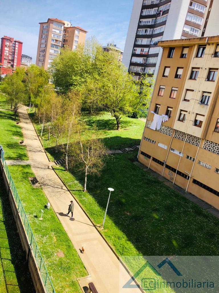 For sale of flat in Santander