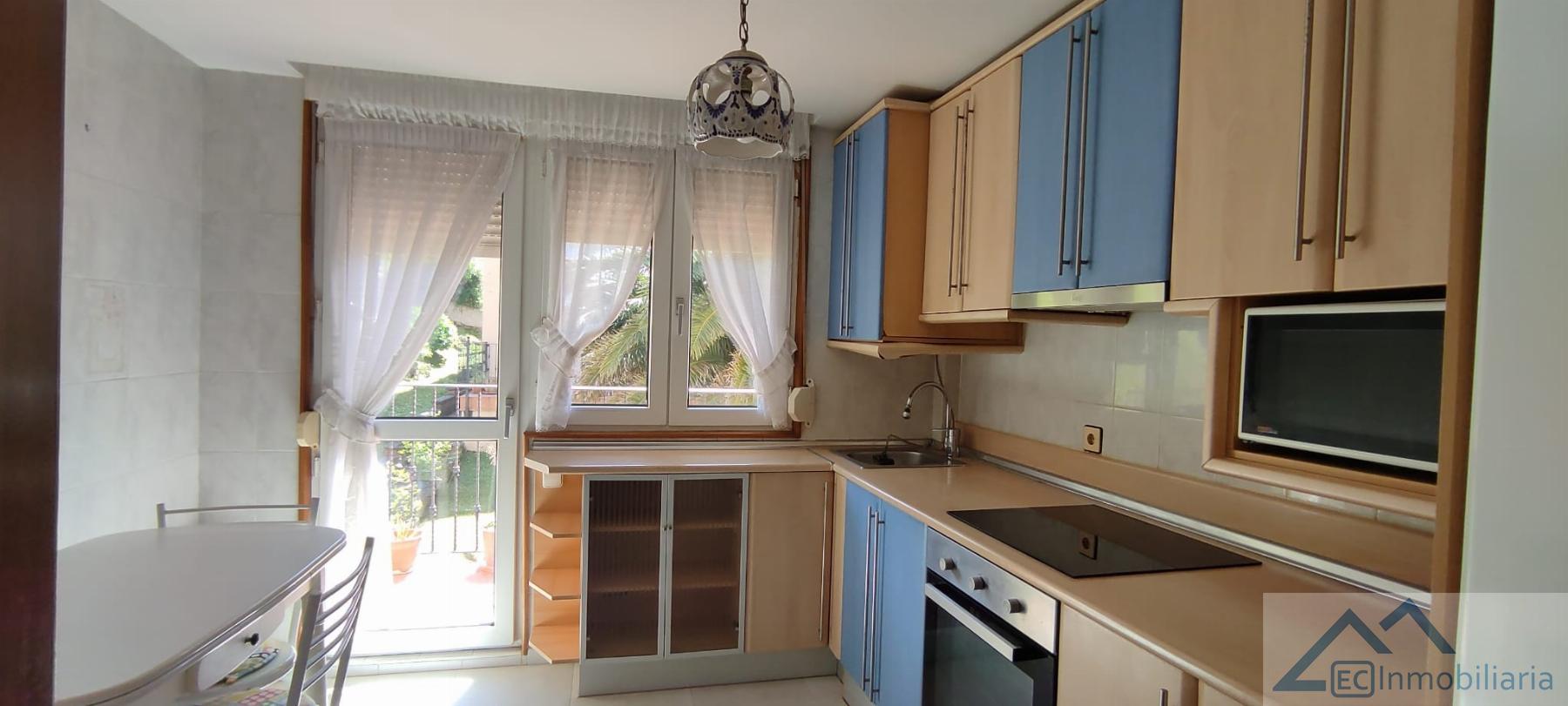 For sale of flat in Santander