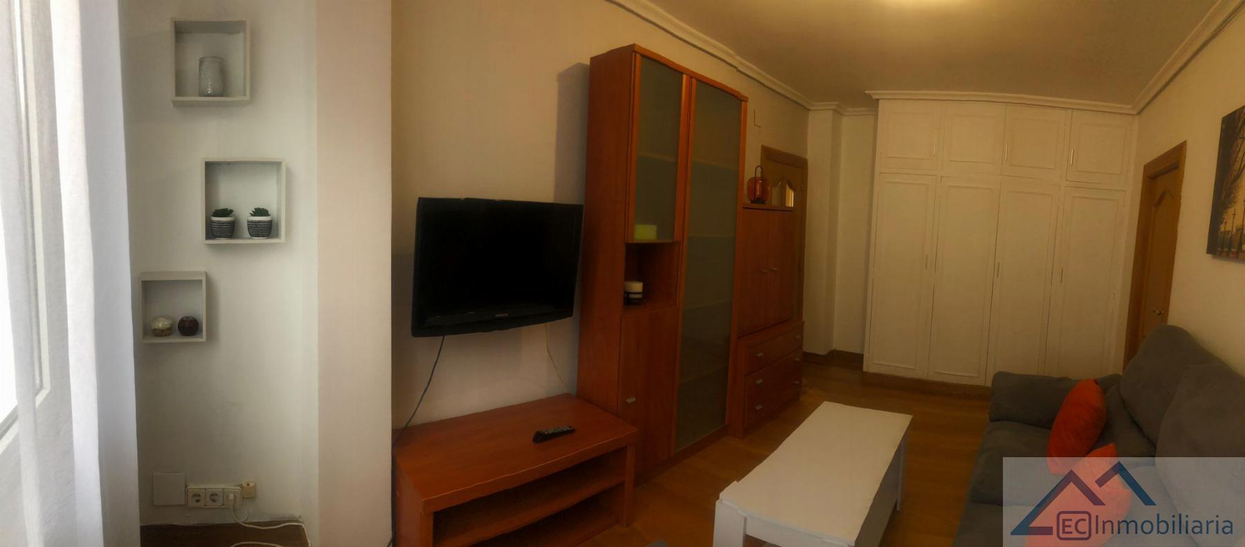 For rent of flat in Santander