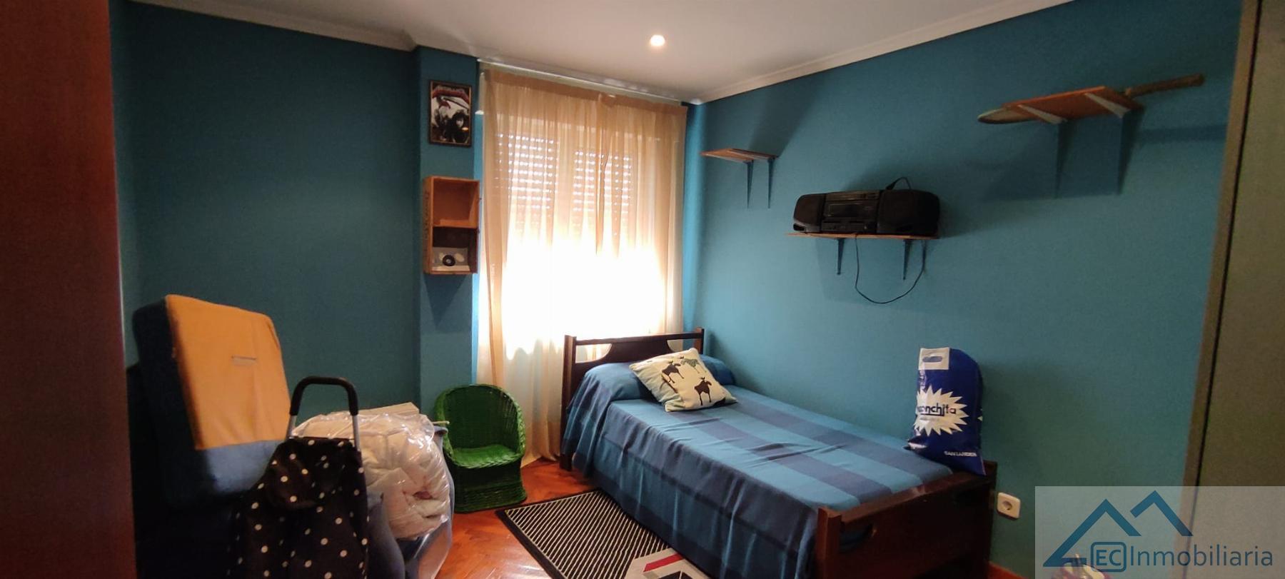 For sale of flat in Santander
