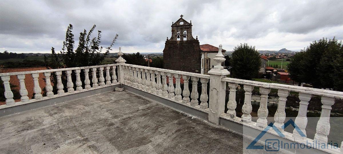 Venta de casa en Santa Cruz de Bezana