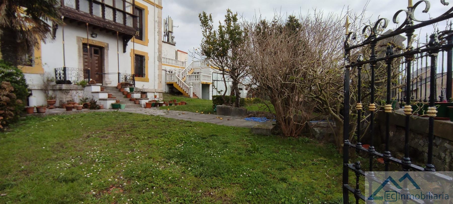 Venta de casa en Santa Cruz de Bezana