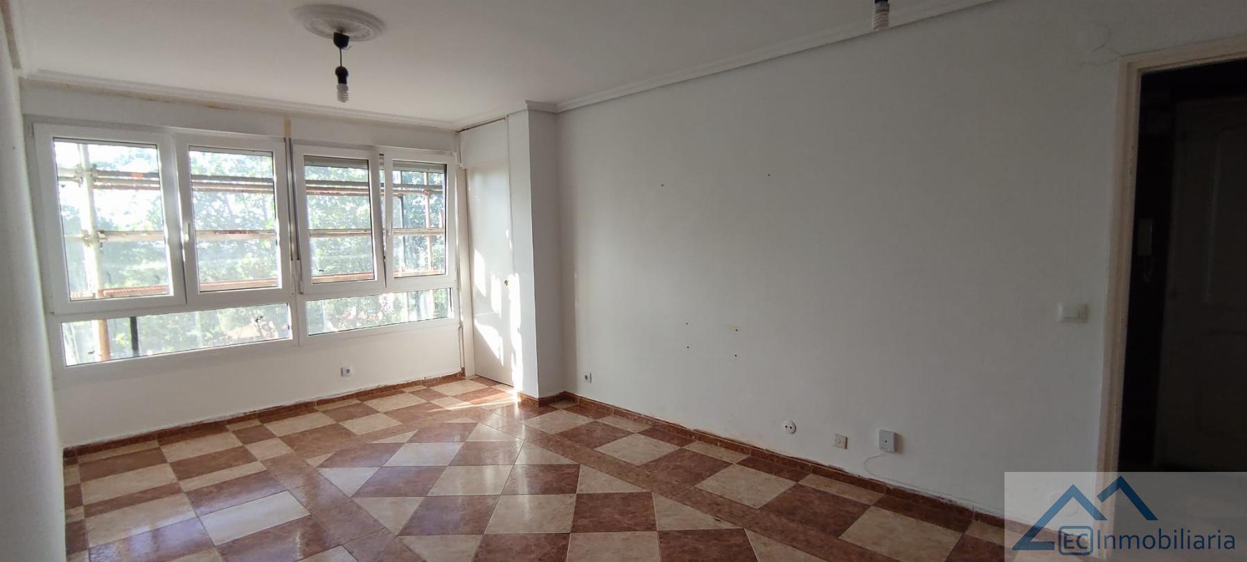 For sale of flat in Santander