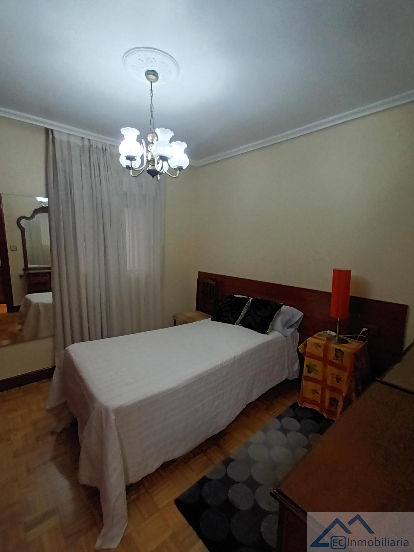 For sale of flat in Santander