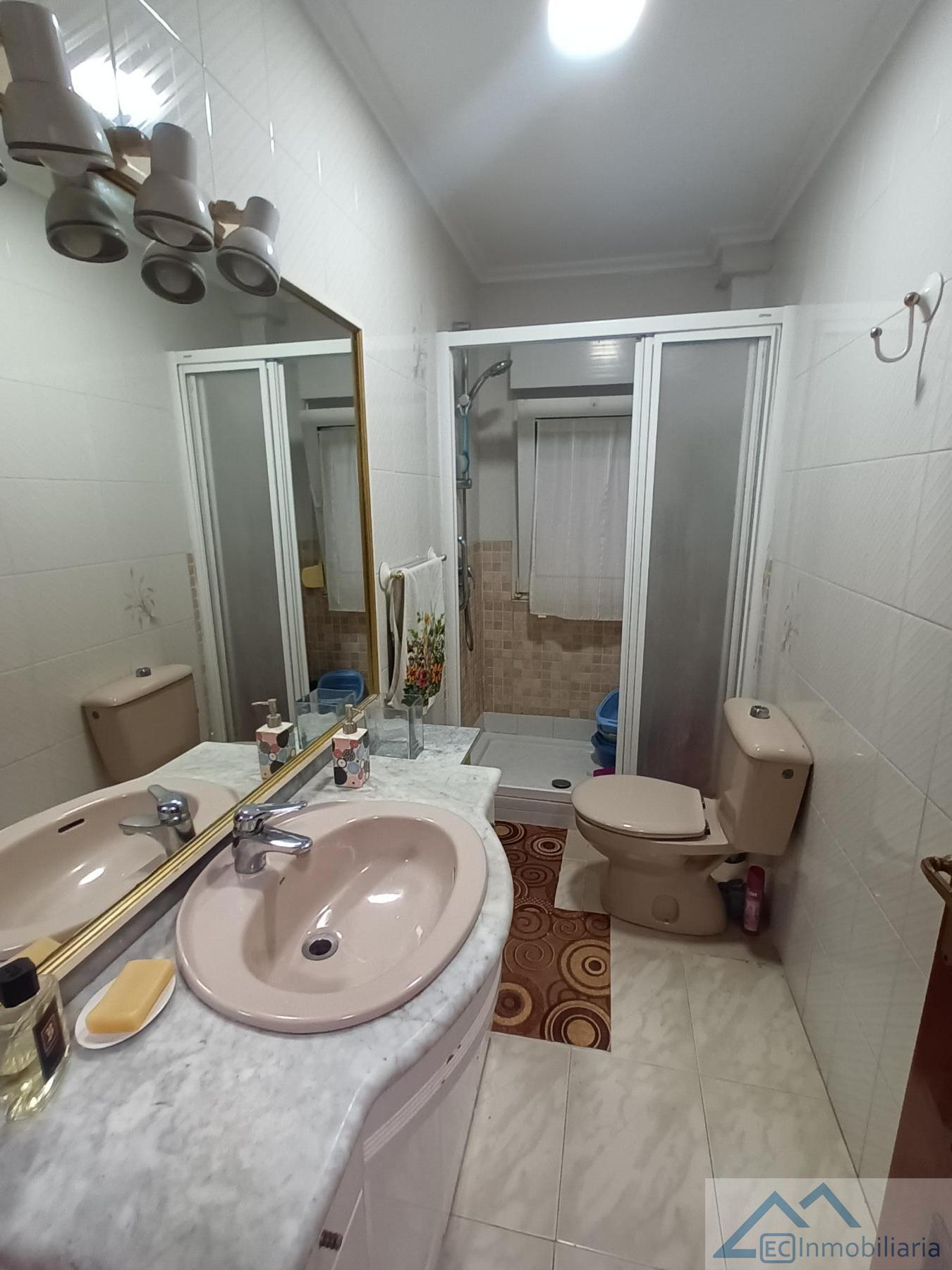 For sale of flat in Santander