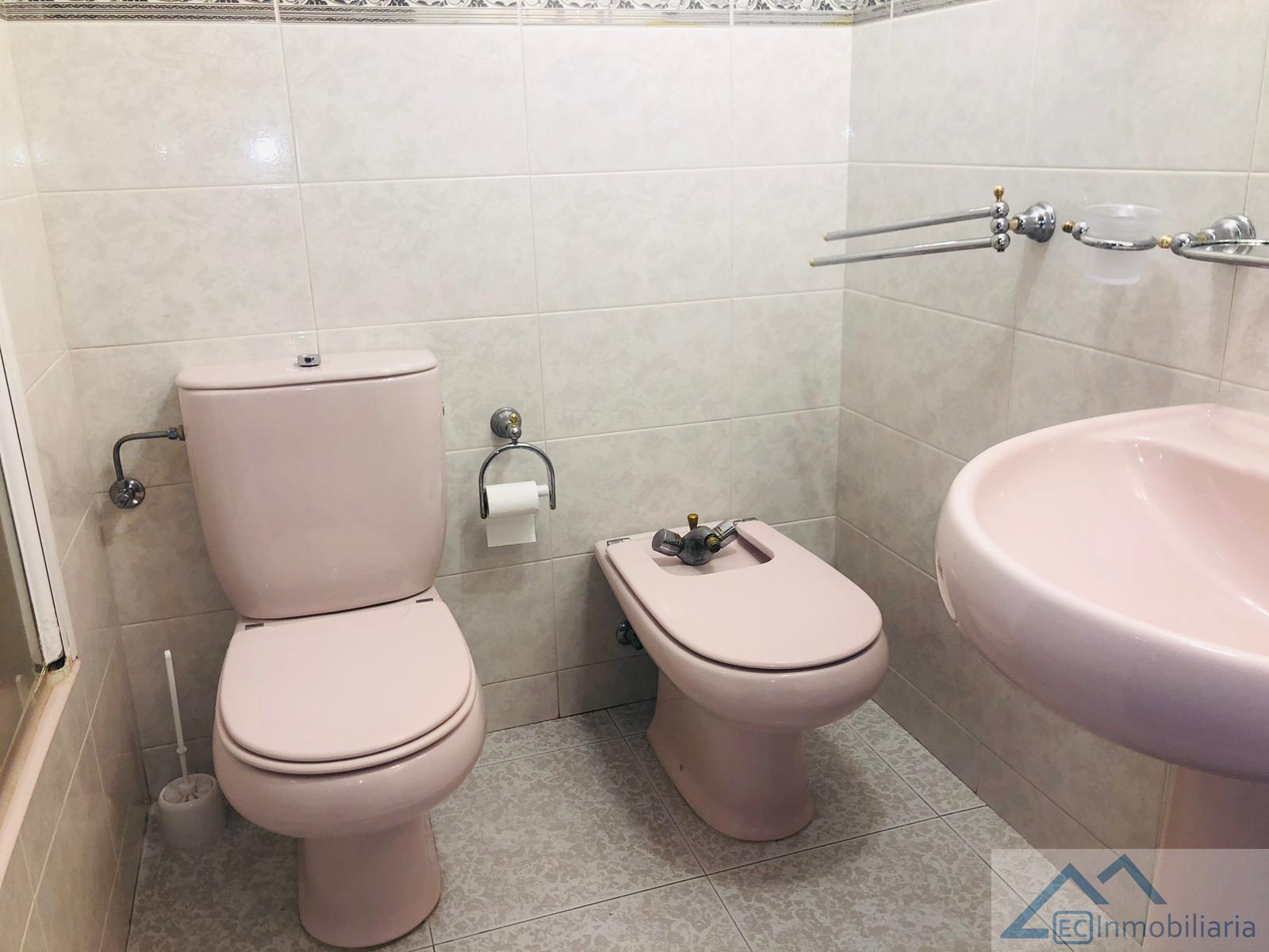 For rent of flat in Santander