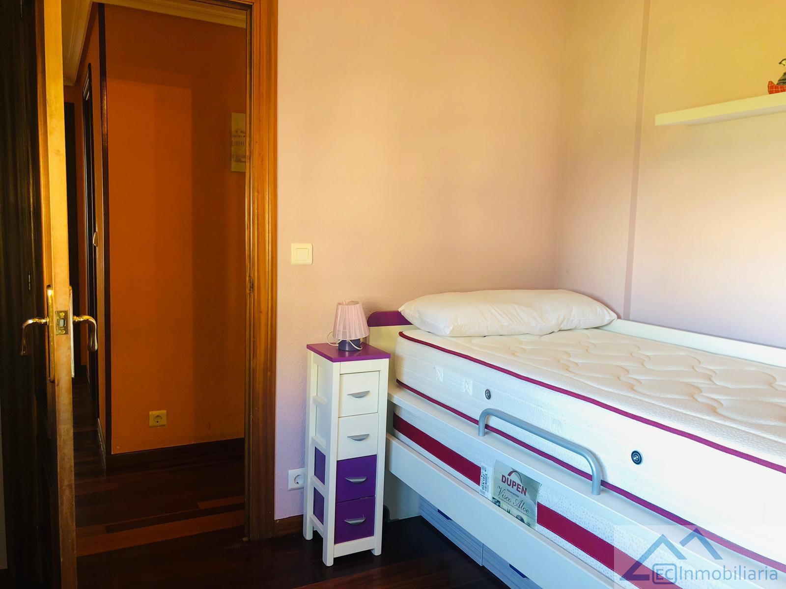 For rent of flat in Santander