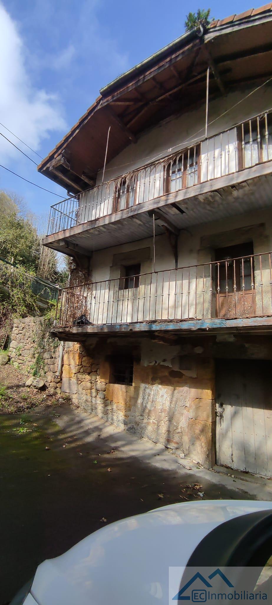 For sale of house in Corvera de Toranzo