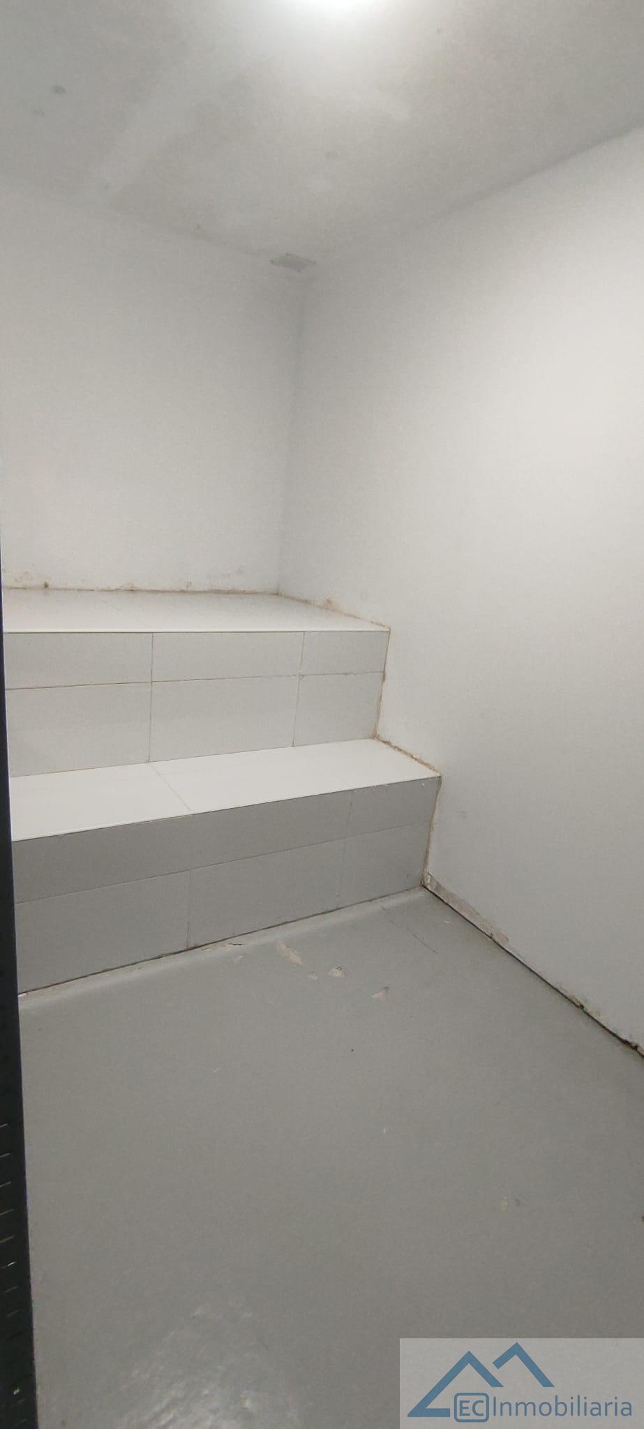For sale of storage room in Santander