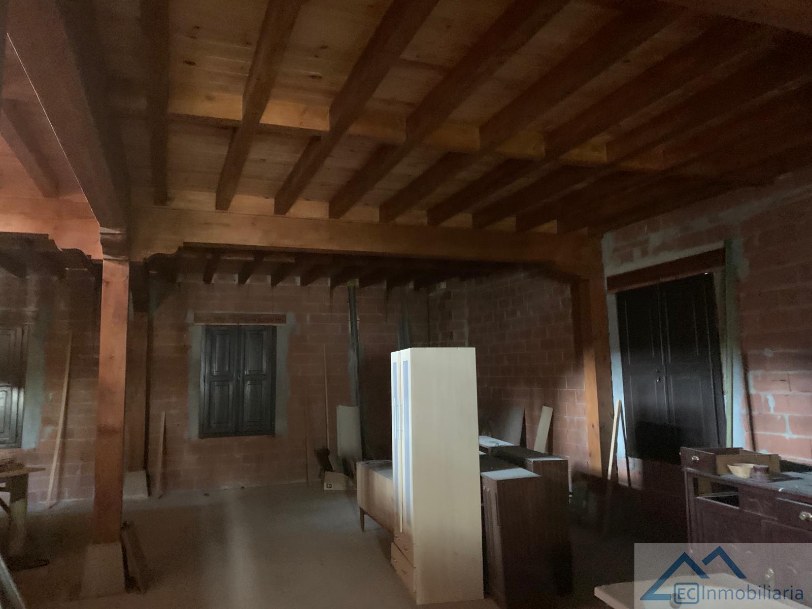 For sale of house in Santiurde de Toranzo