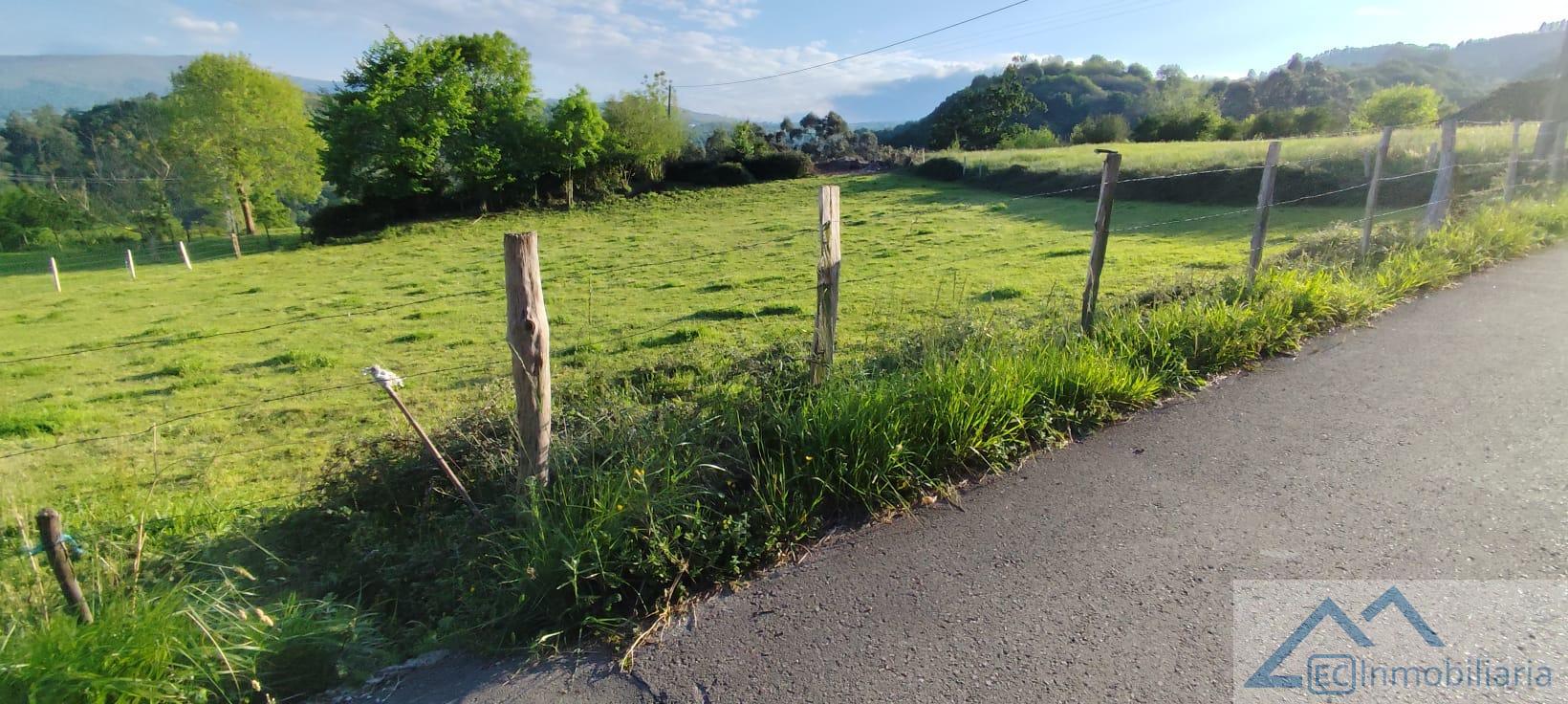 Venta de terreno en Corvera de Toranzo Venta de terreno en Corvera de Toranzo