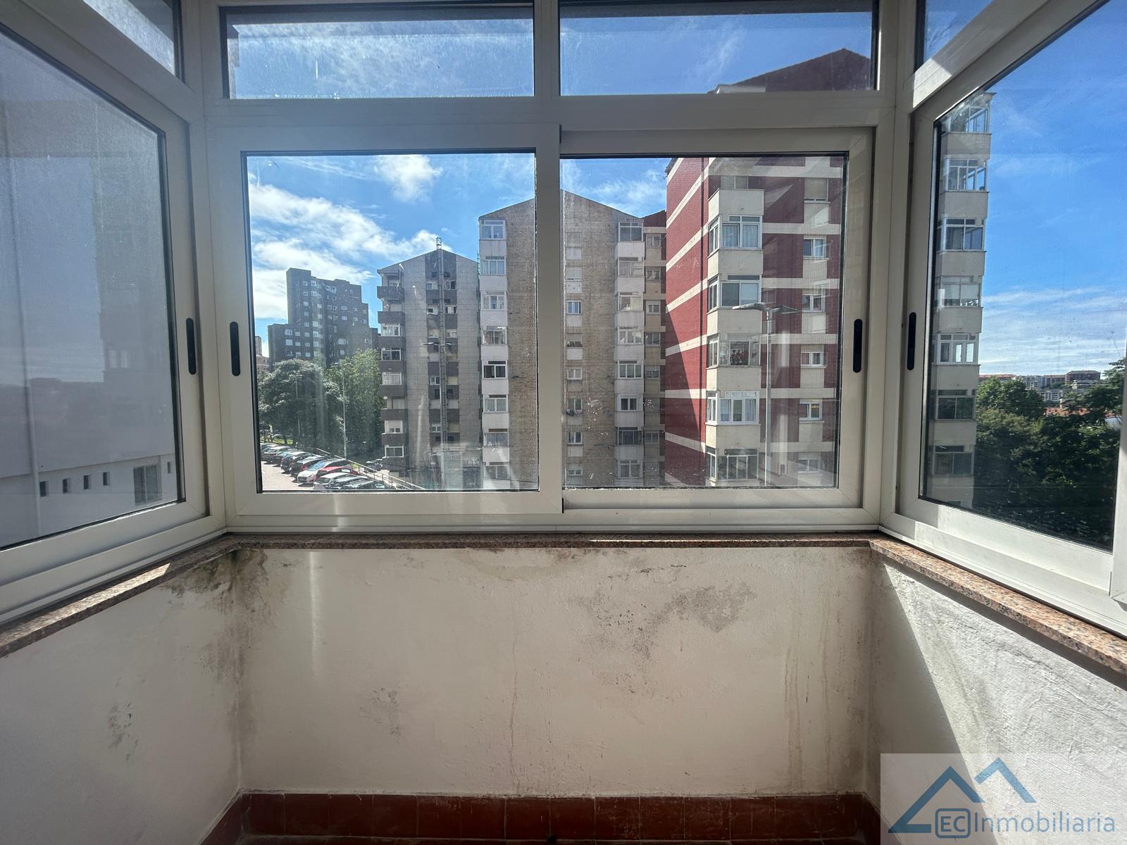 For sale of flat in Santander