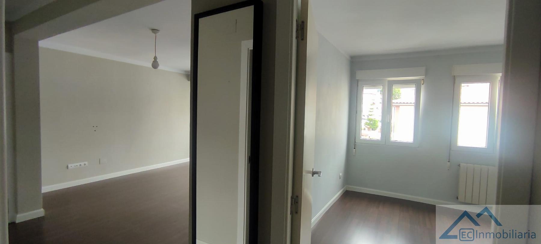 For sale of flat in Santander
