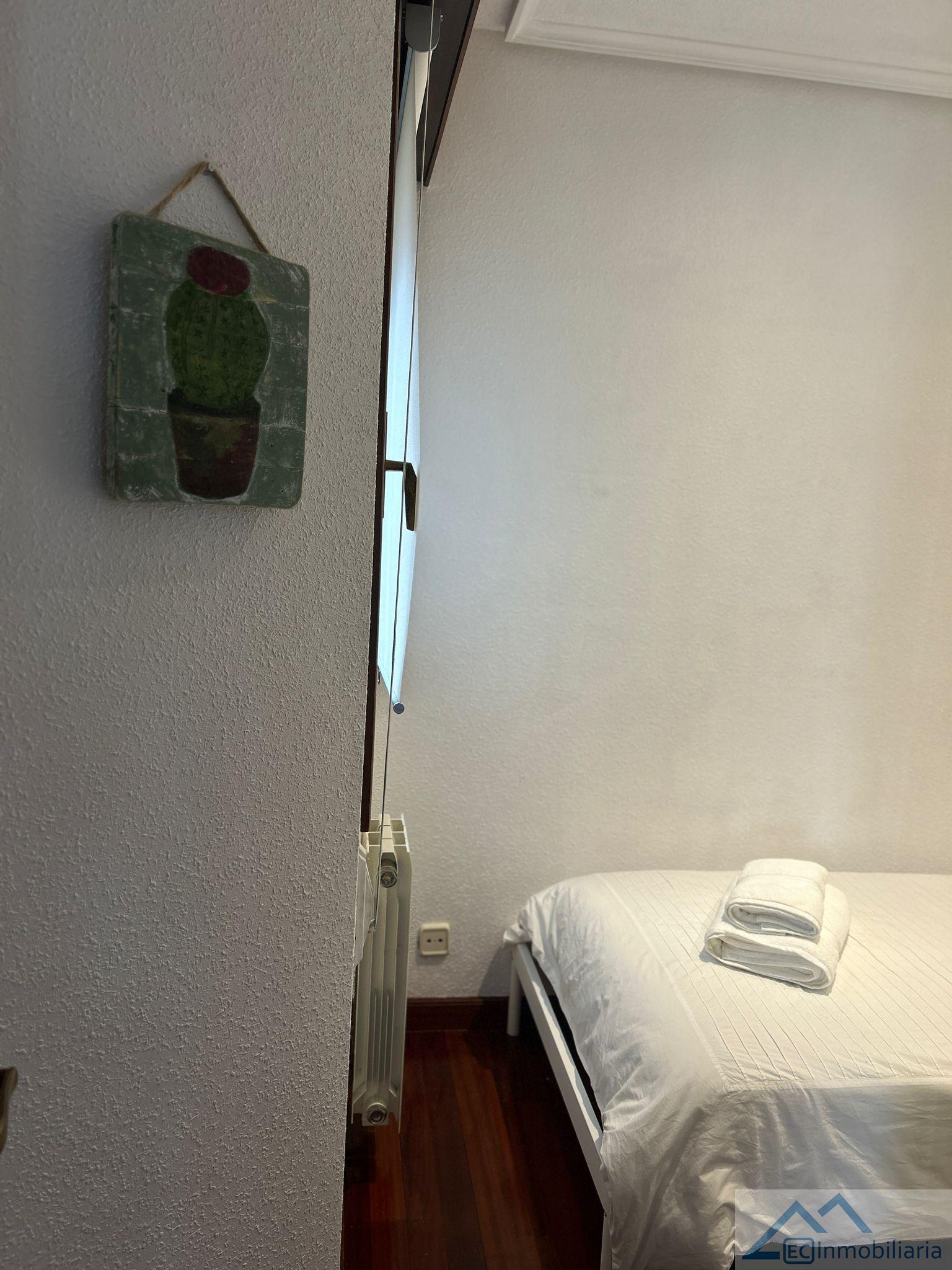 For rent of flat in Santander