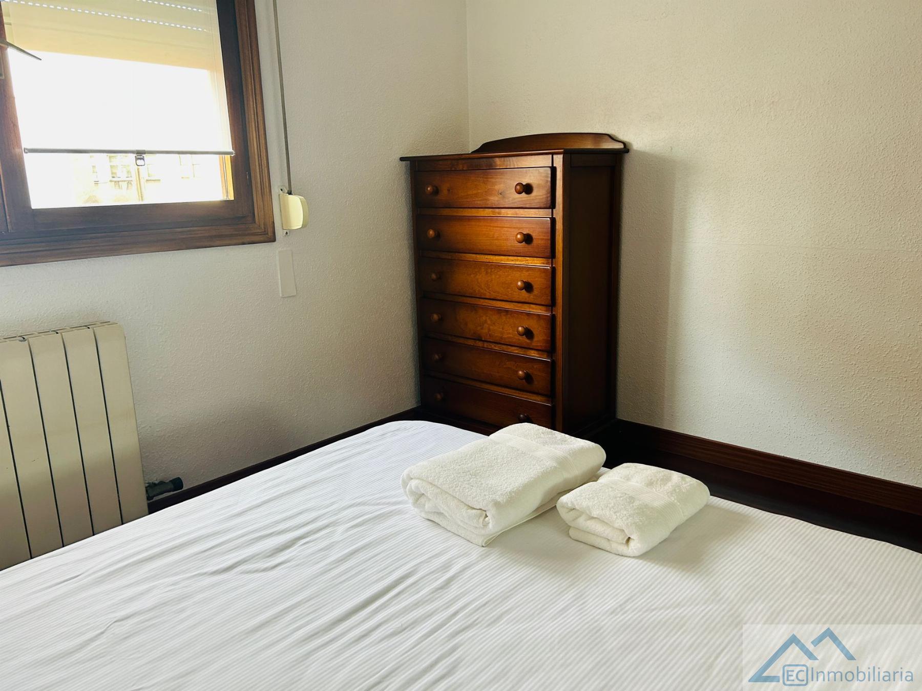 For rent of flat in Santander