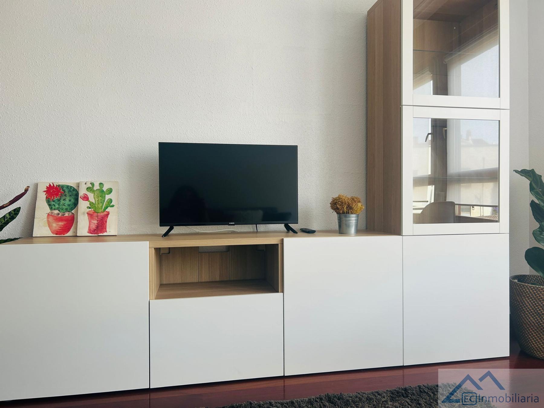 For rent of flat in Santander