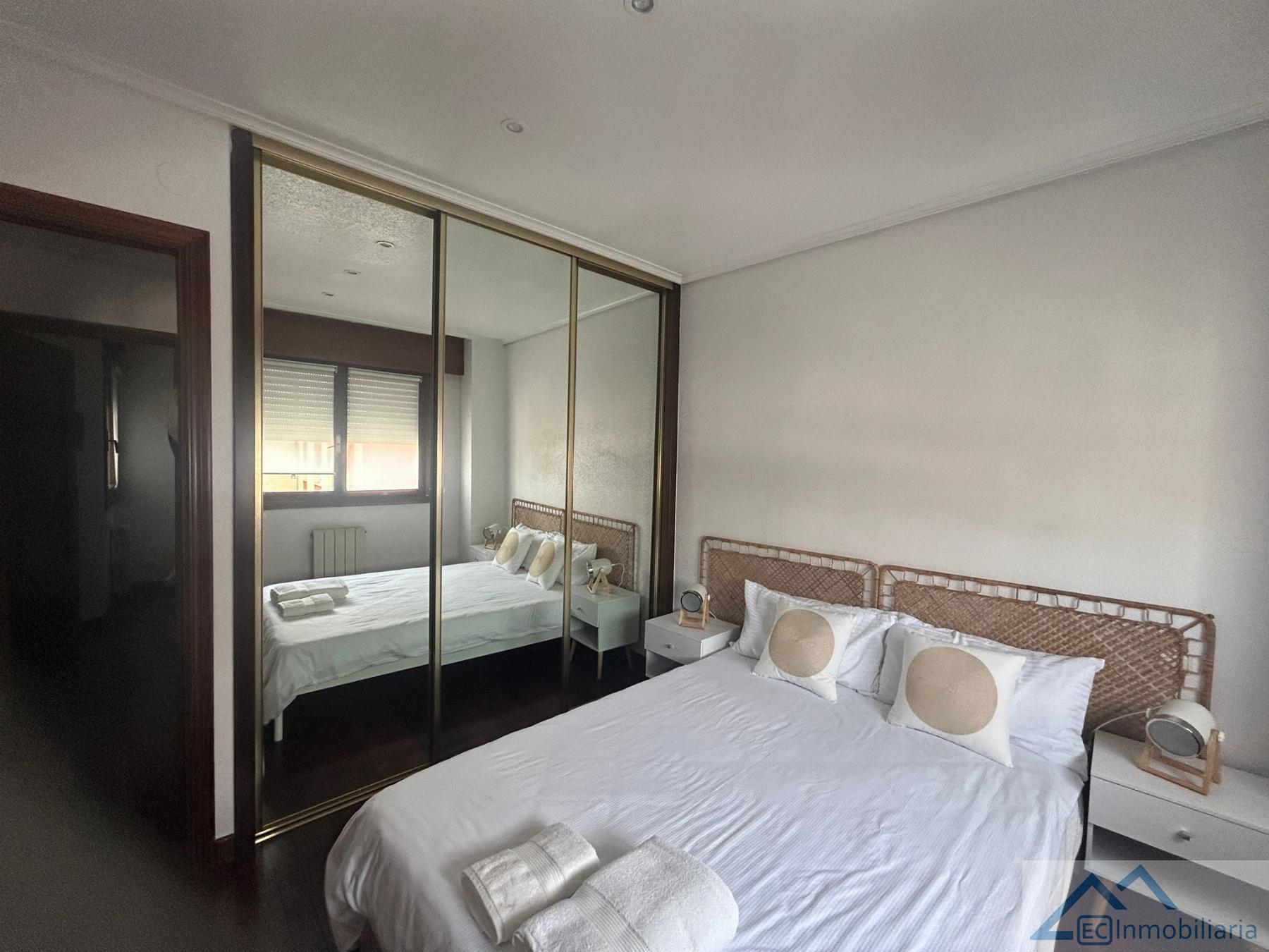 For rent of flat in Santander