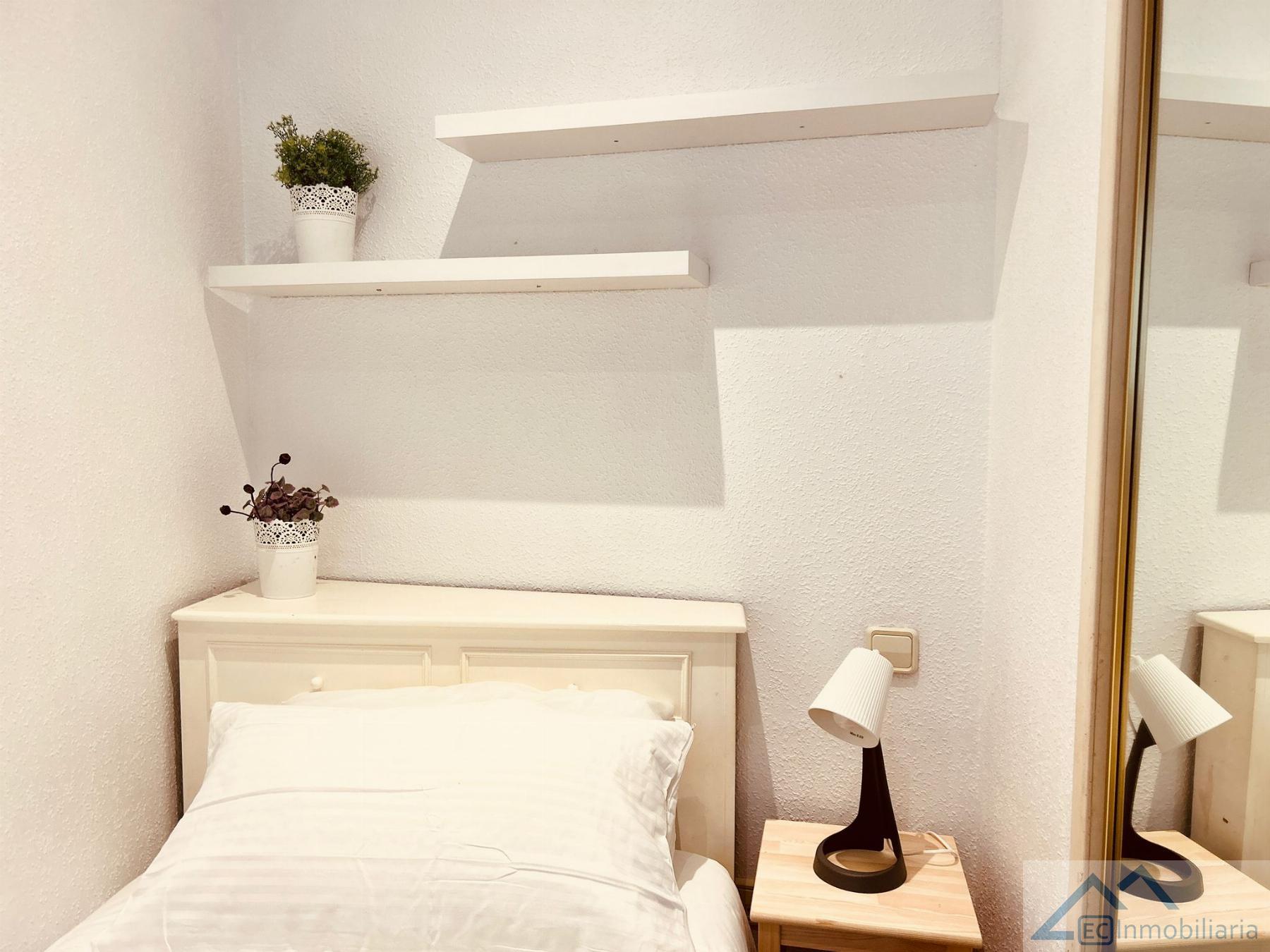 For rent of flat in Santander