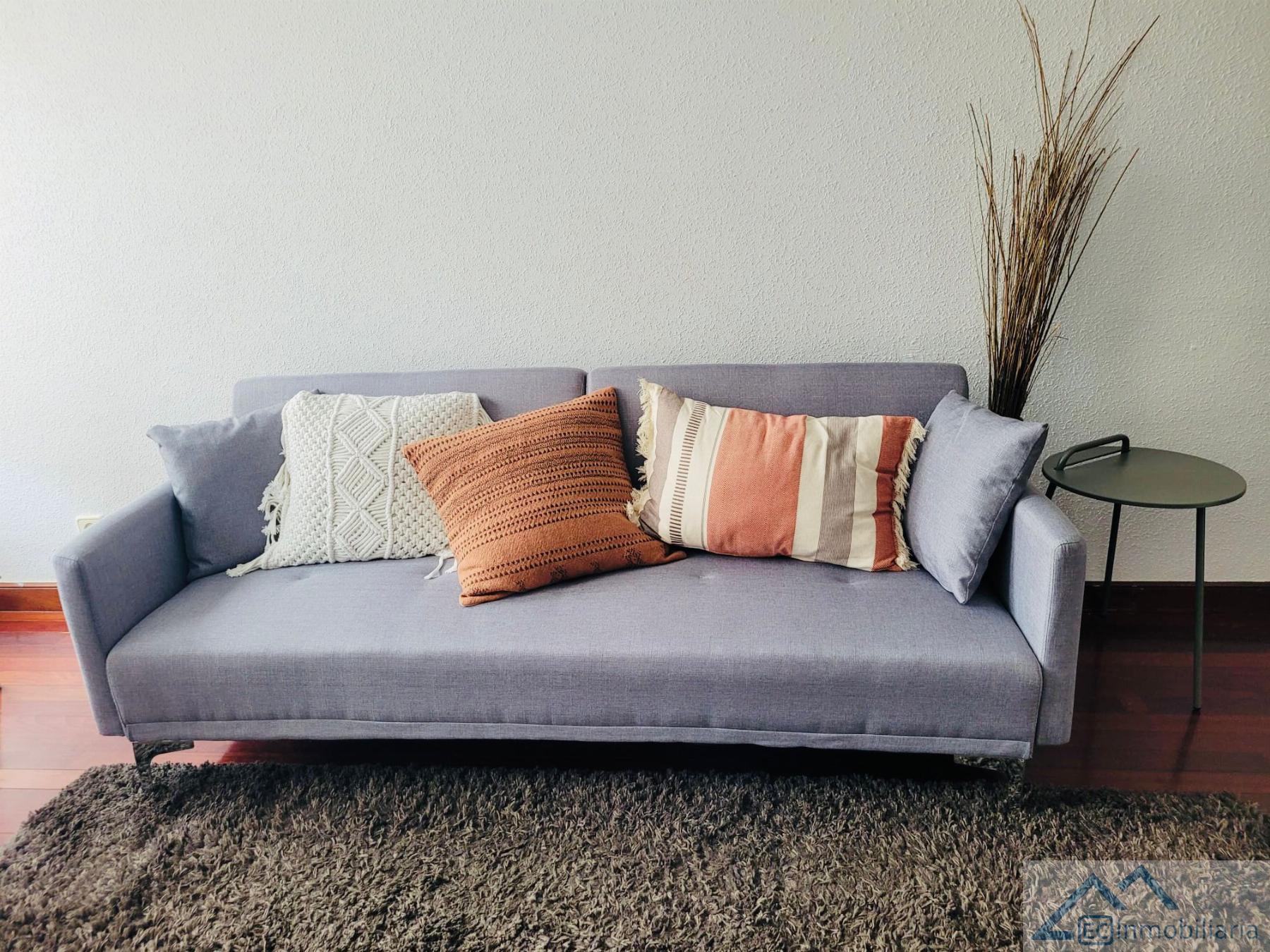 For rent of flat in Santander