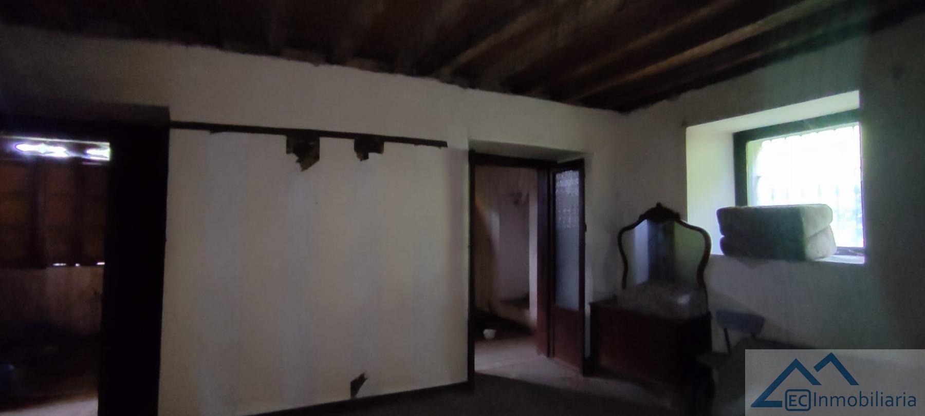 For sale of house in Corvera de Toranzo