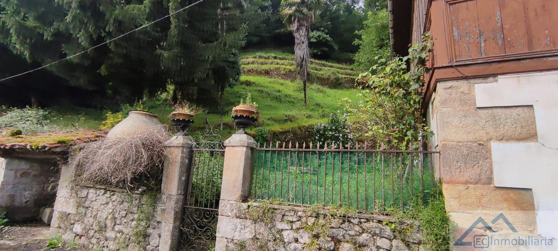 For sale of house in Corvera de Toranzo