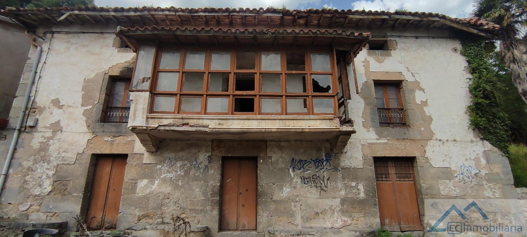 Venta de casa en Corvera de Toranzo Venta de casa en Corvera de Toranzo