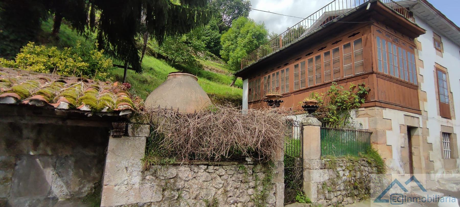 For sale of house in Corvera de Toranzo