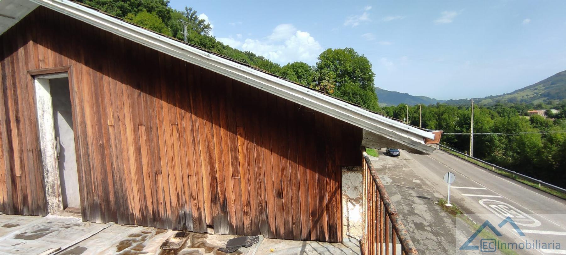 Venta de casa en Corvera de Toranzo Venta de casa en Corvera de Toranzo