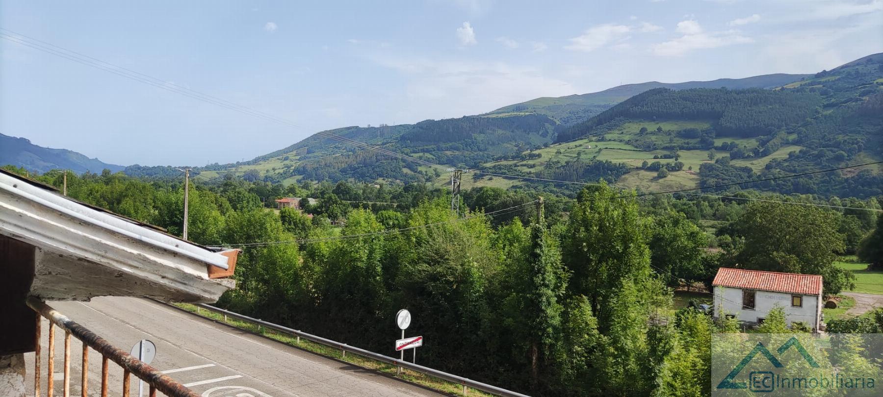 For sale of house in Corvera de Toranzo