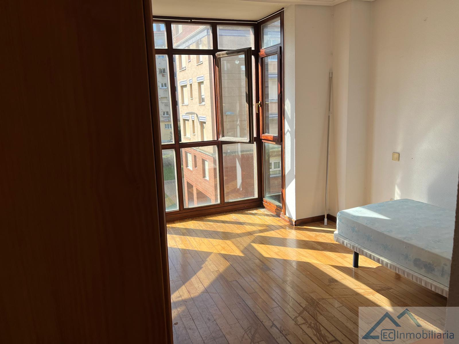 Venta de piso en Santander