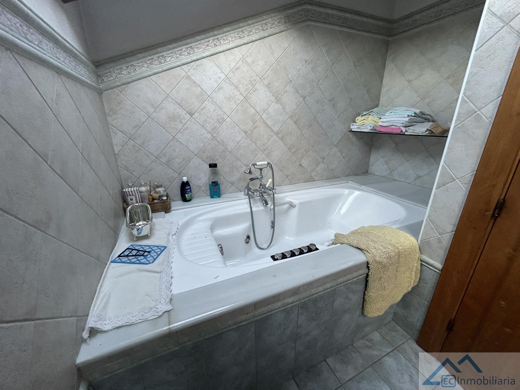 Venta de chalet en Piélagos