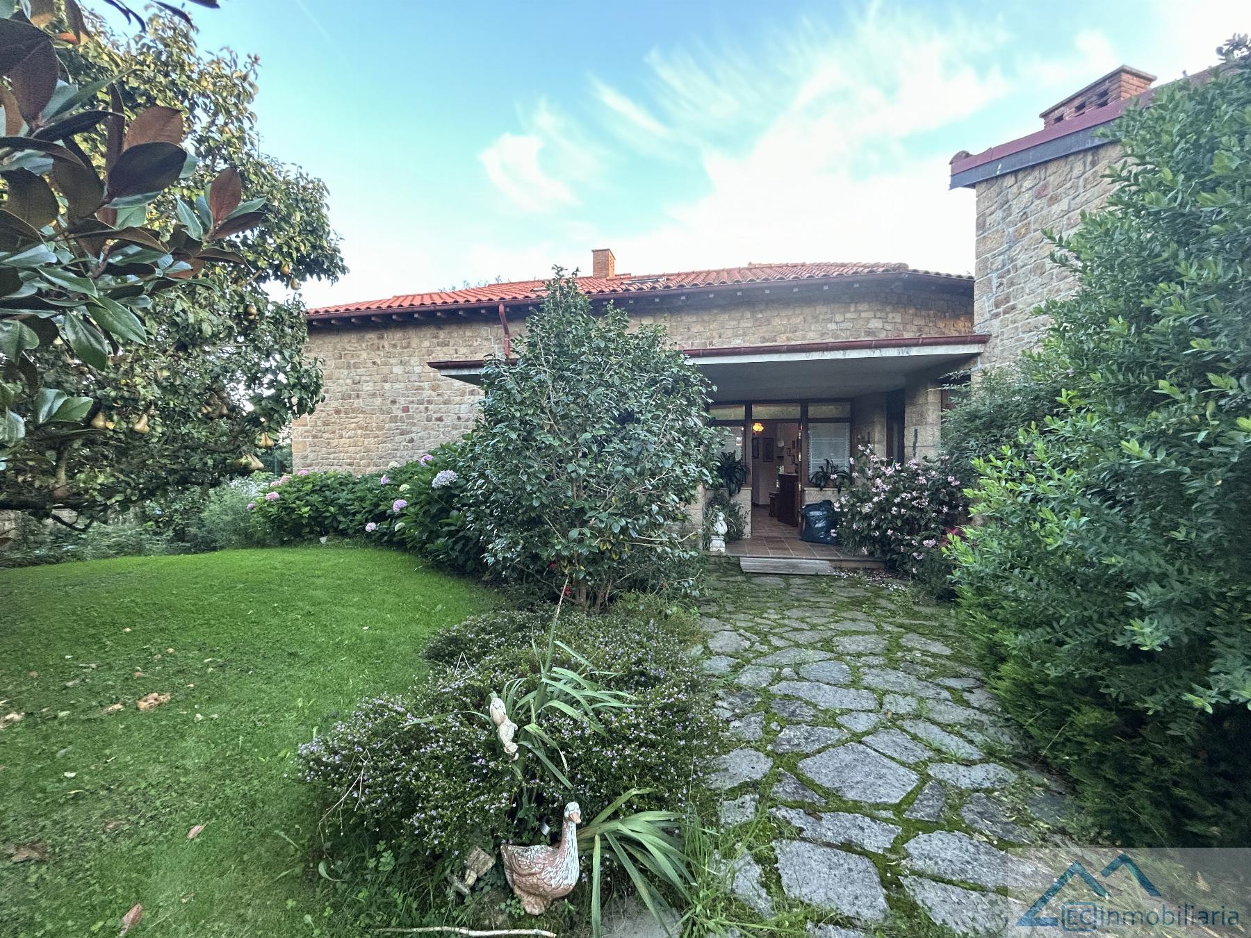 Venta de chalet en Piélagos