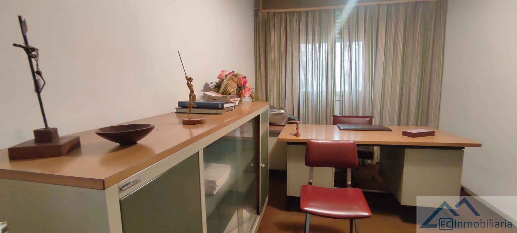 For sale of flat in Santander