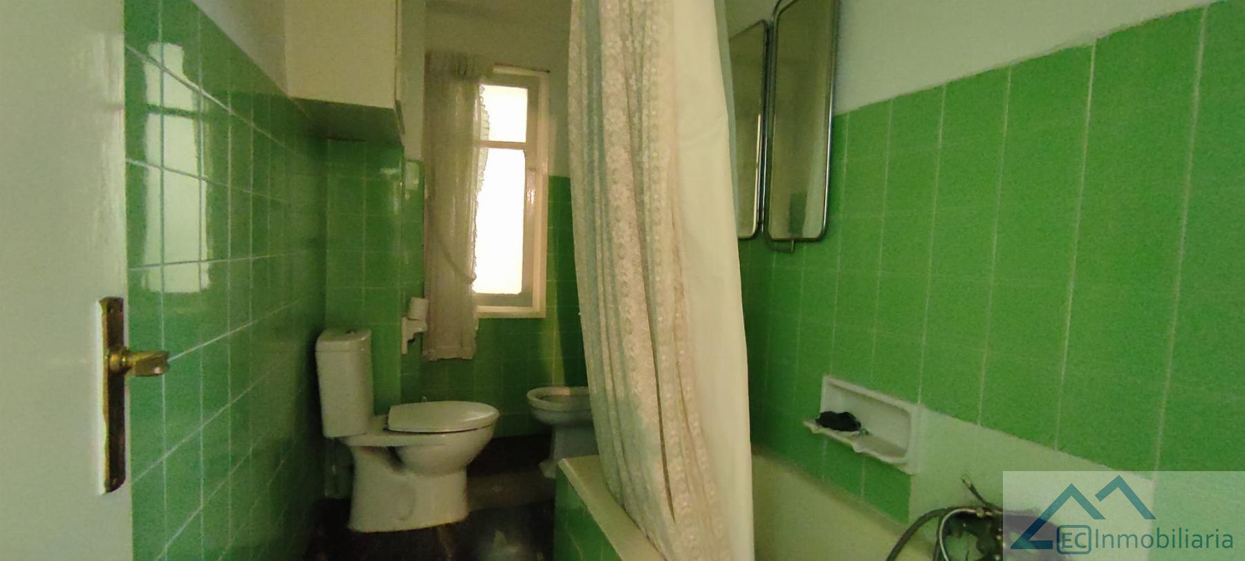 For sale of flat in Santander