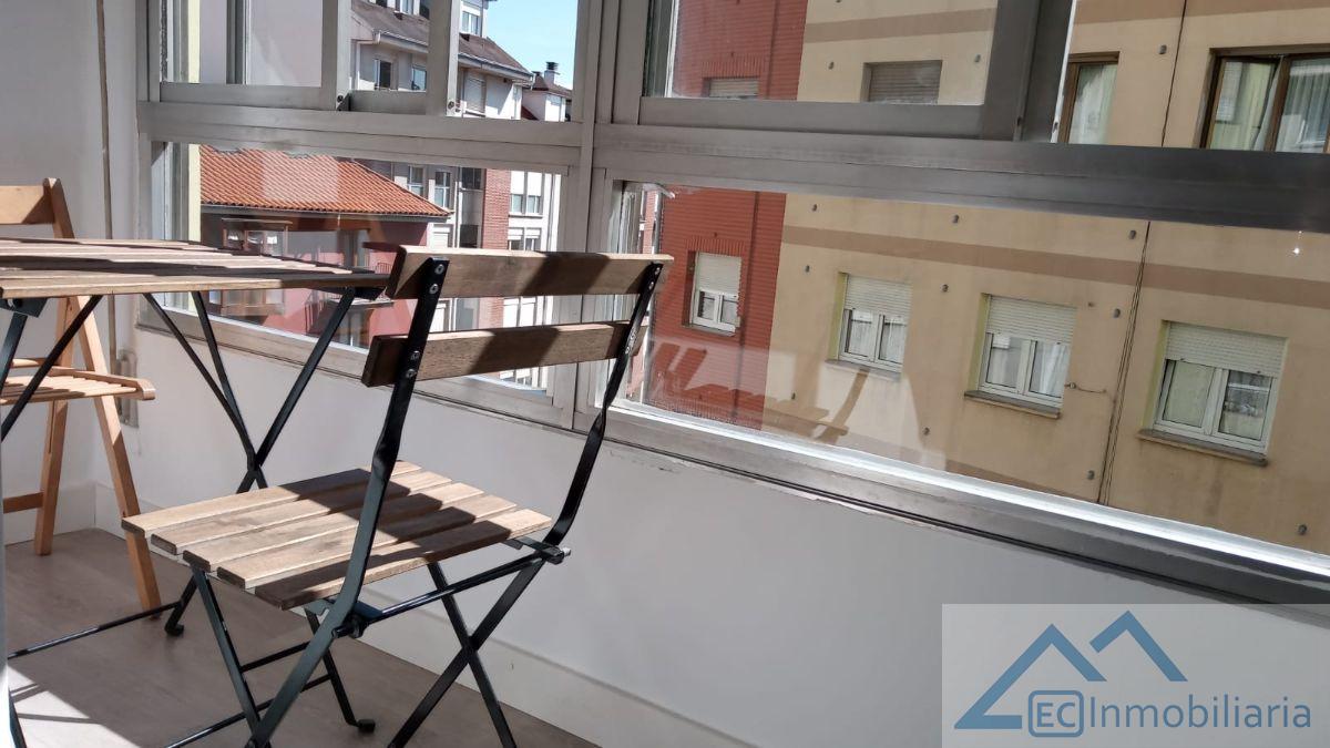 For rent of flat in Santander