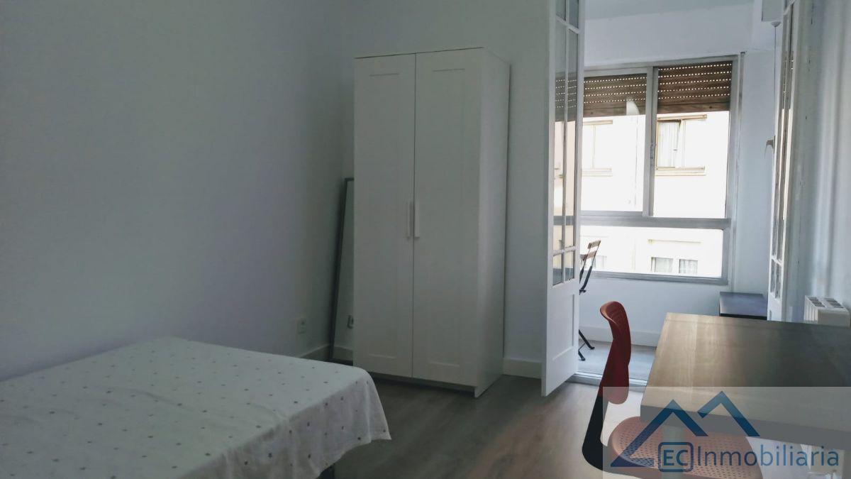 For rent of flat in Santander