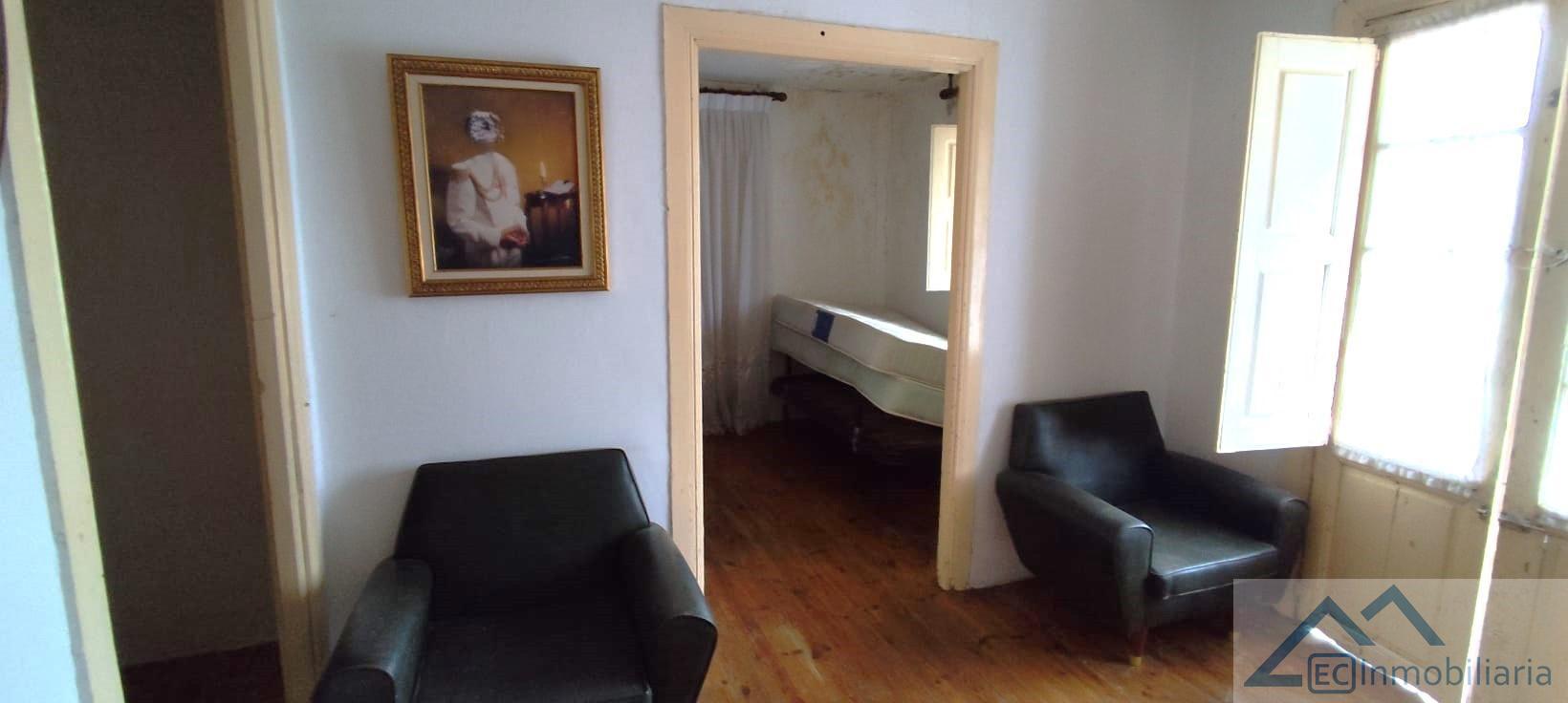 For sale of house in Santiurde de Toranzo