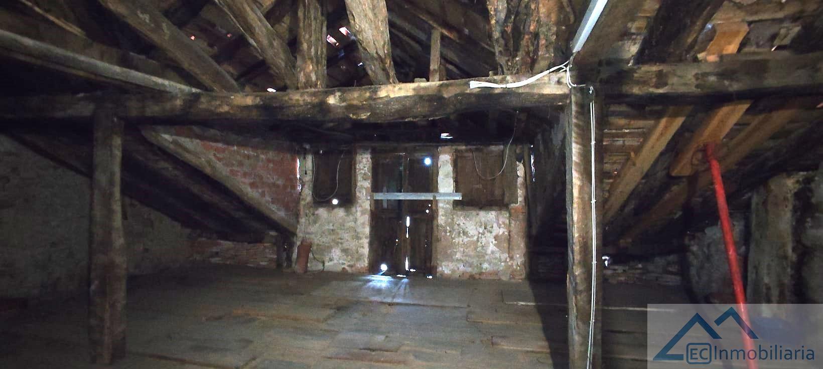 For sale of house in Santiurde de Toranzo